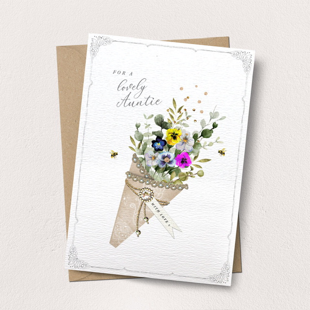 Lovely Auntie Bouquet Card IMG 1656.jpeg