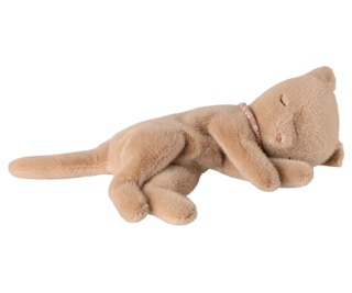 Sleeping kitten plush, Small – Cream peach IMG 5729.jpeg