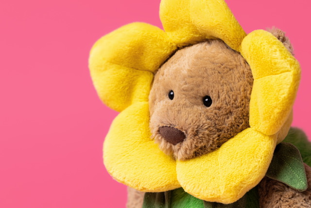Jellycat Bartholomew Bear Daffodil Outfit 2 IMG 7716.jpeg