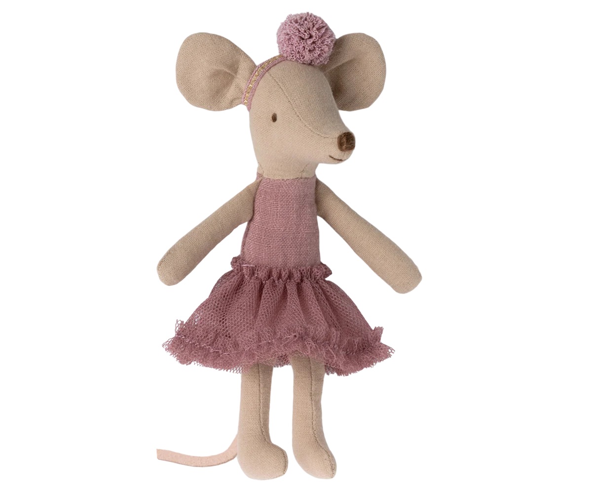 Ballerina mouse, Big sister – Heather IMG 7927.jpeg