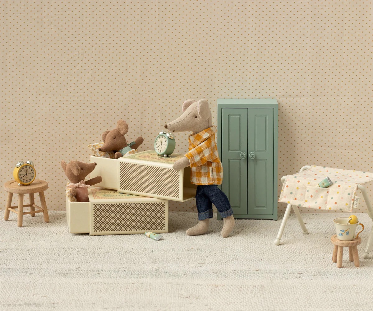 Sleepy wakey baby mouse in matchbox – Rose 4 IMG 7947.jpeg