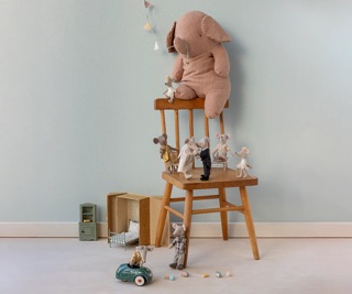 Ballerina mouse, Little sister – Off white 2 IMG 8026.jpeg
