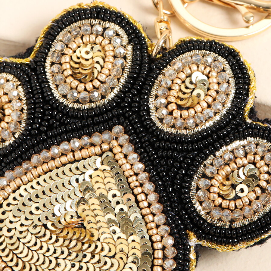 Beaded Pawprint Keyring and Bag Charm 3 IMG 9679.jpeg