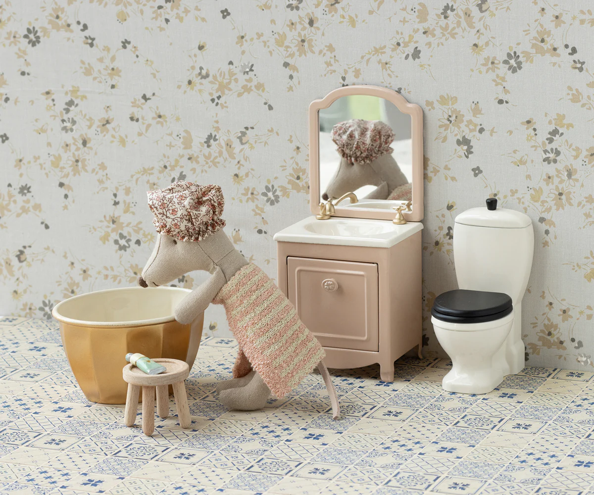 Wellness mouse, Big sister 2 IMG 9786.webp
