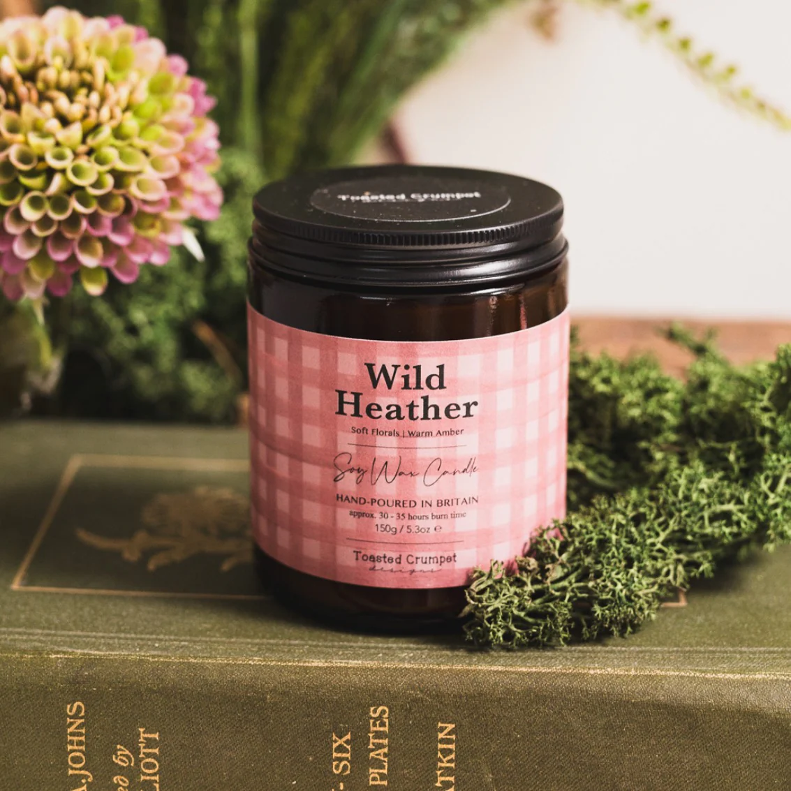 Wild Heather Apothecary Candle IMG 0386.webp