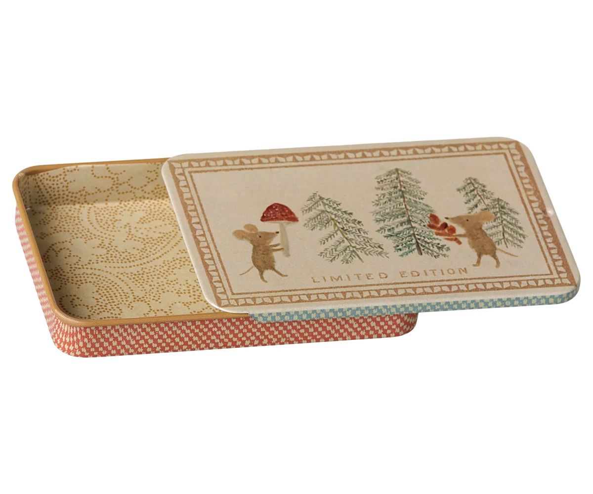 Metal box w. sliding lid – Christmas mice Metal box w. sliding lid Christmas mice