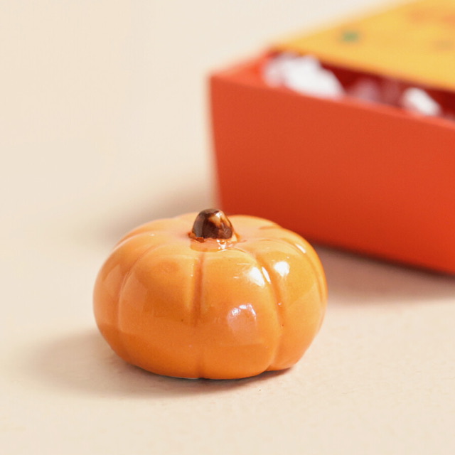 Tiny Matchbox Ceramic Pumpkin Token 2 IMG 0914.jpeg