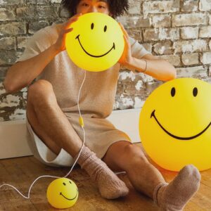 Mr Maria X Smiley Bundle Of Light Lamp Mr Maria X Smiley Bundle Of Light Lamp